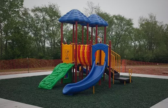 Playground-Slides20_12_2018_00_55_40